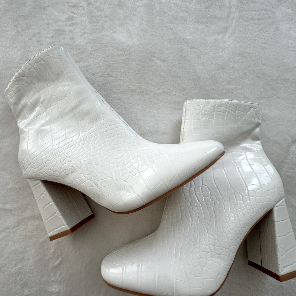 White pleather go-go style boots (Boohoo)